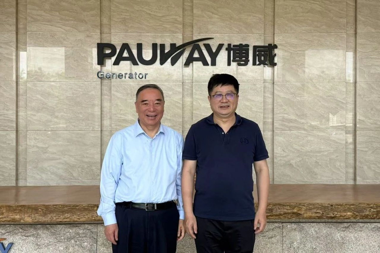 中国上市公司协会会长宋志平一行莅临宝威发电厂，，，，，，，配合为全球高端动力能源妄想蓝图